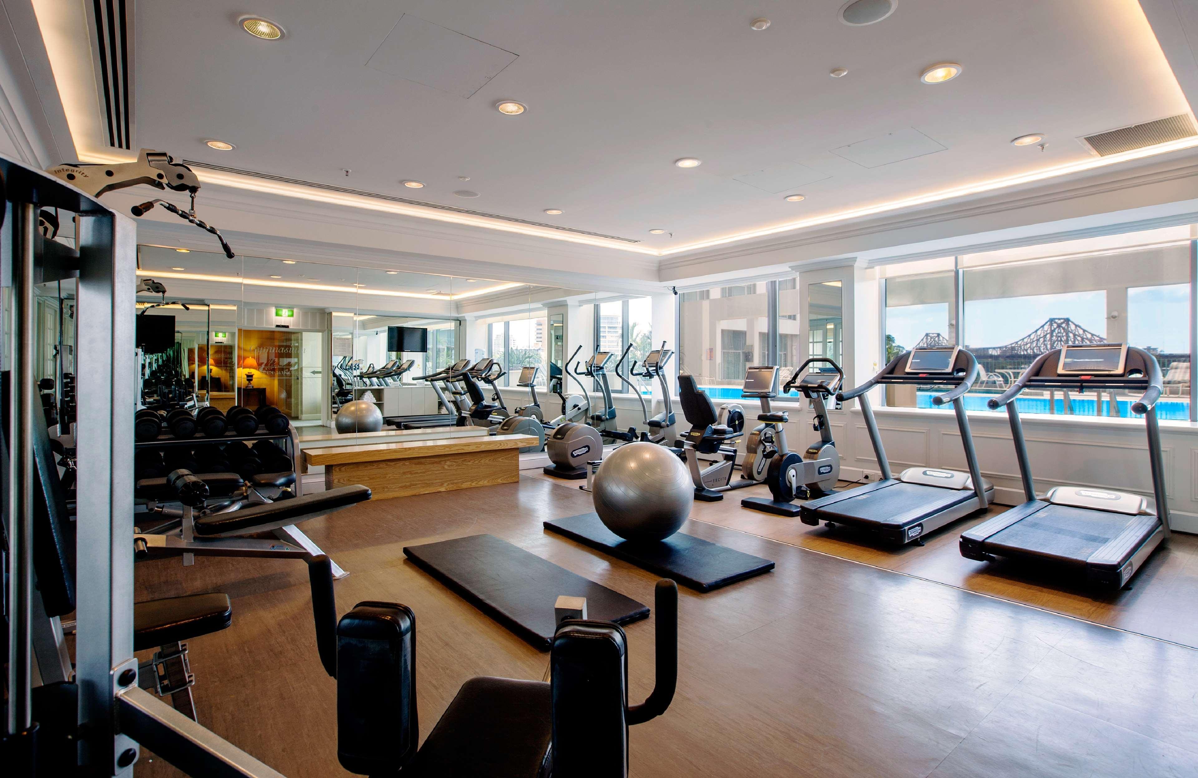 Stamford Plaza Brisbane Otel Dış mekan fotoğraf The gym at the Mandarin Oriental, London