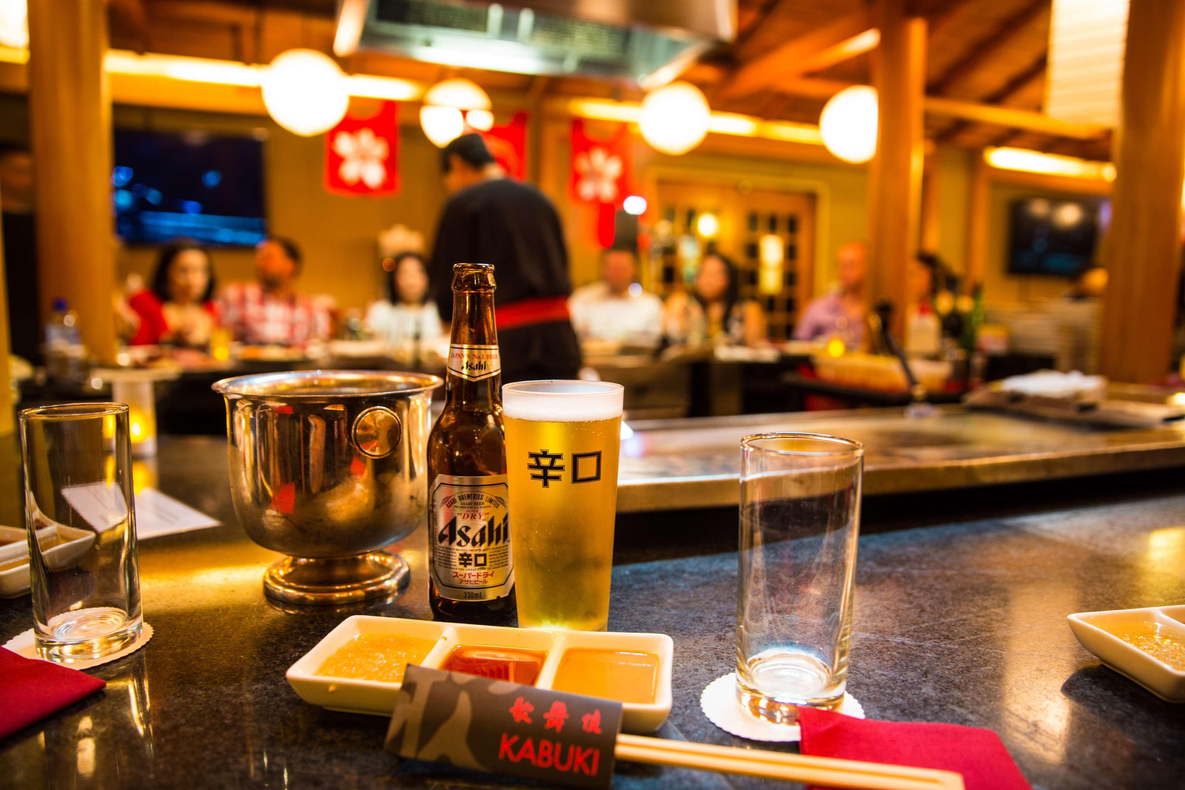 Stamford Plaza Brisbane Otel Dış mekan fotoğraf Beer in a Japanese restaurant
